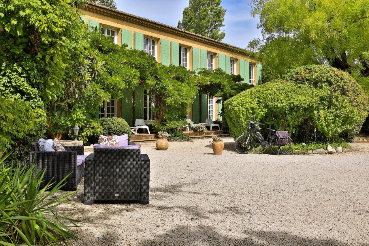 Logis Hotel Castel Mouisson Barbentane المظهر الخارجي الصورة