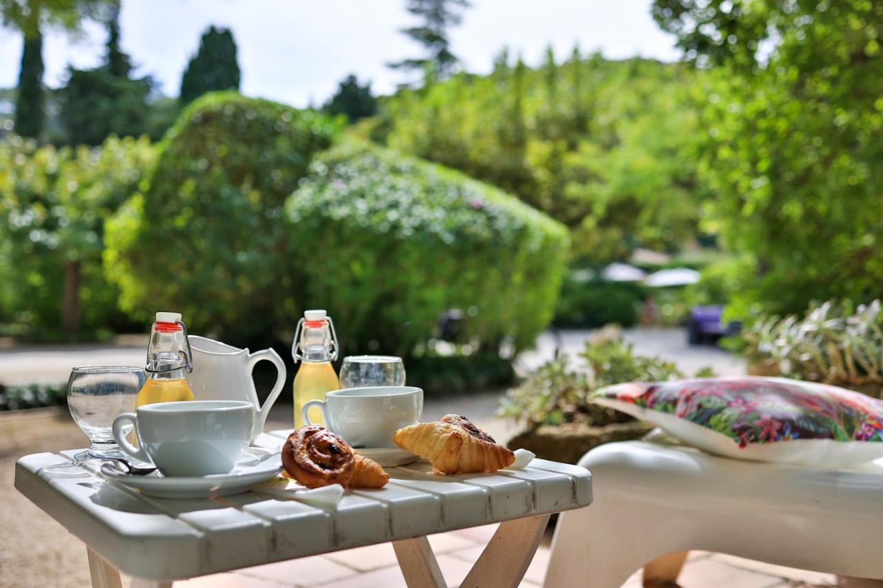 Logis Hotel Castel Mouisson Barbentane المظهر الخارجي الصورة