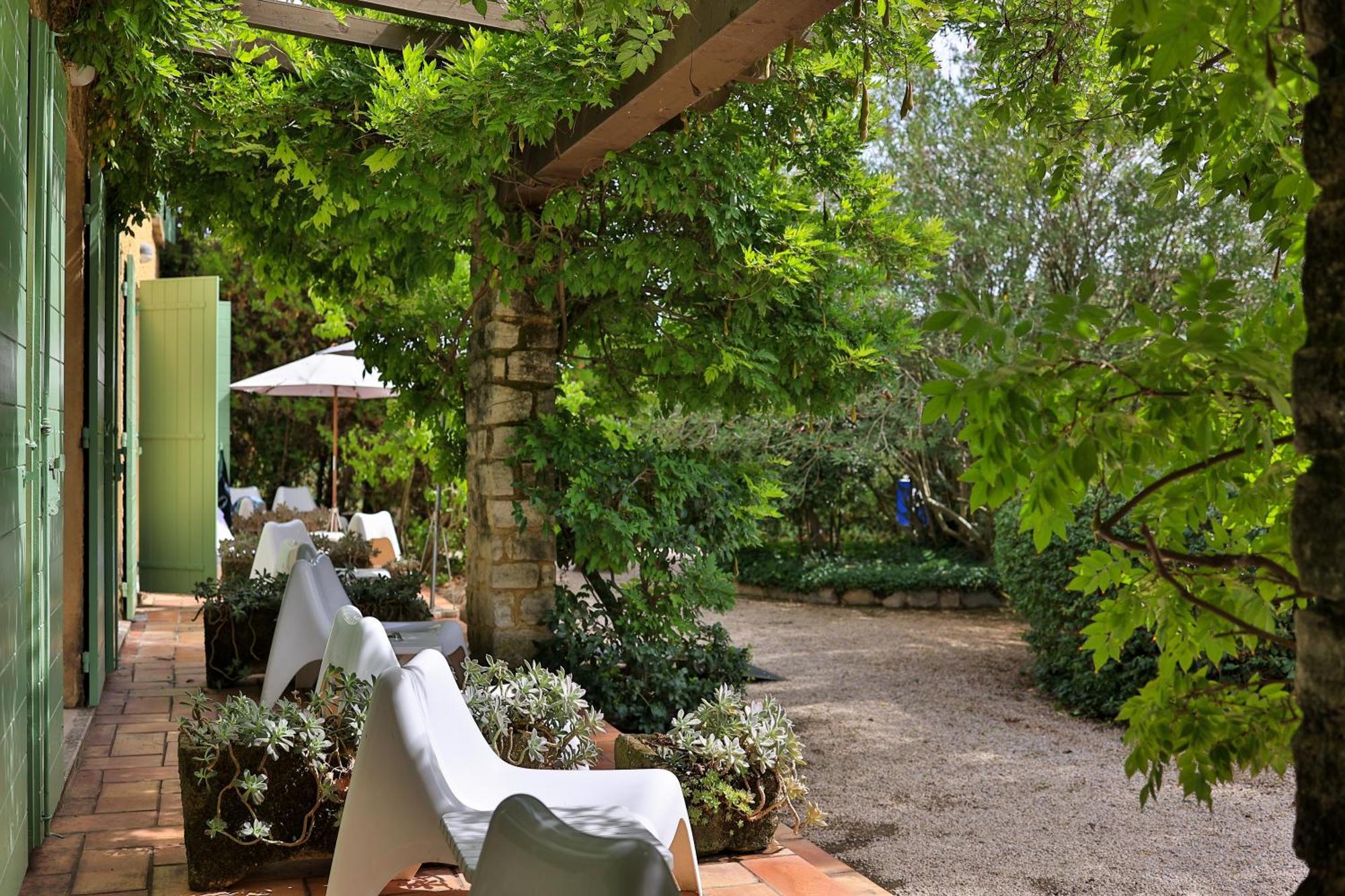 Logis Hotel Castel Mouisson Barbentane المظهر الخارجي الصورة