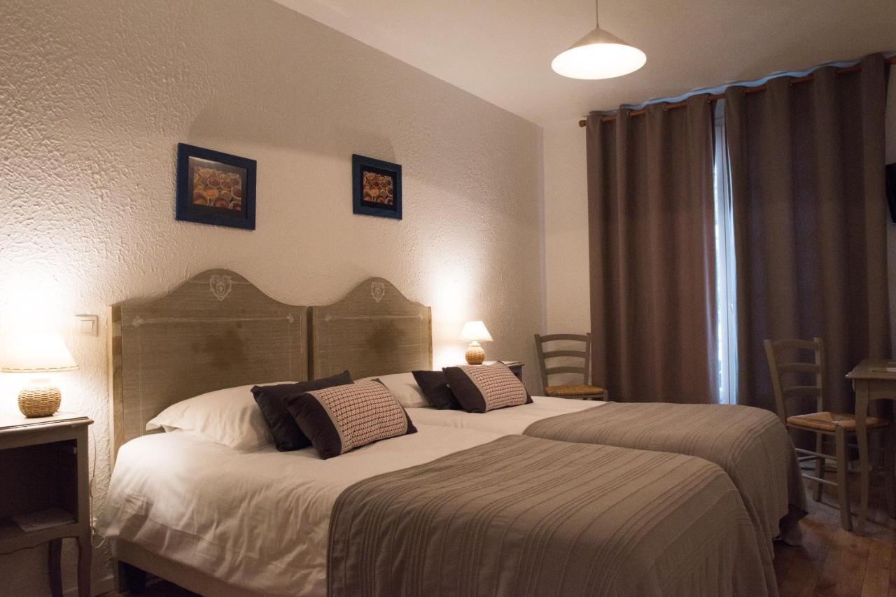 Logis Hotel Castel Mouisson Barbentane المظهر الخارجي الصورة